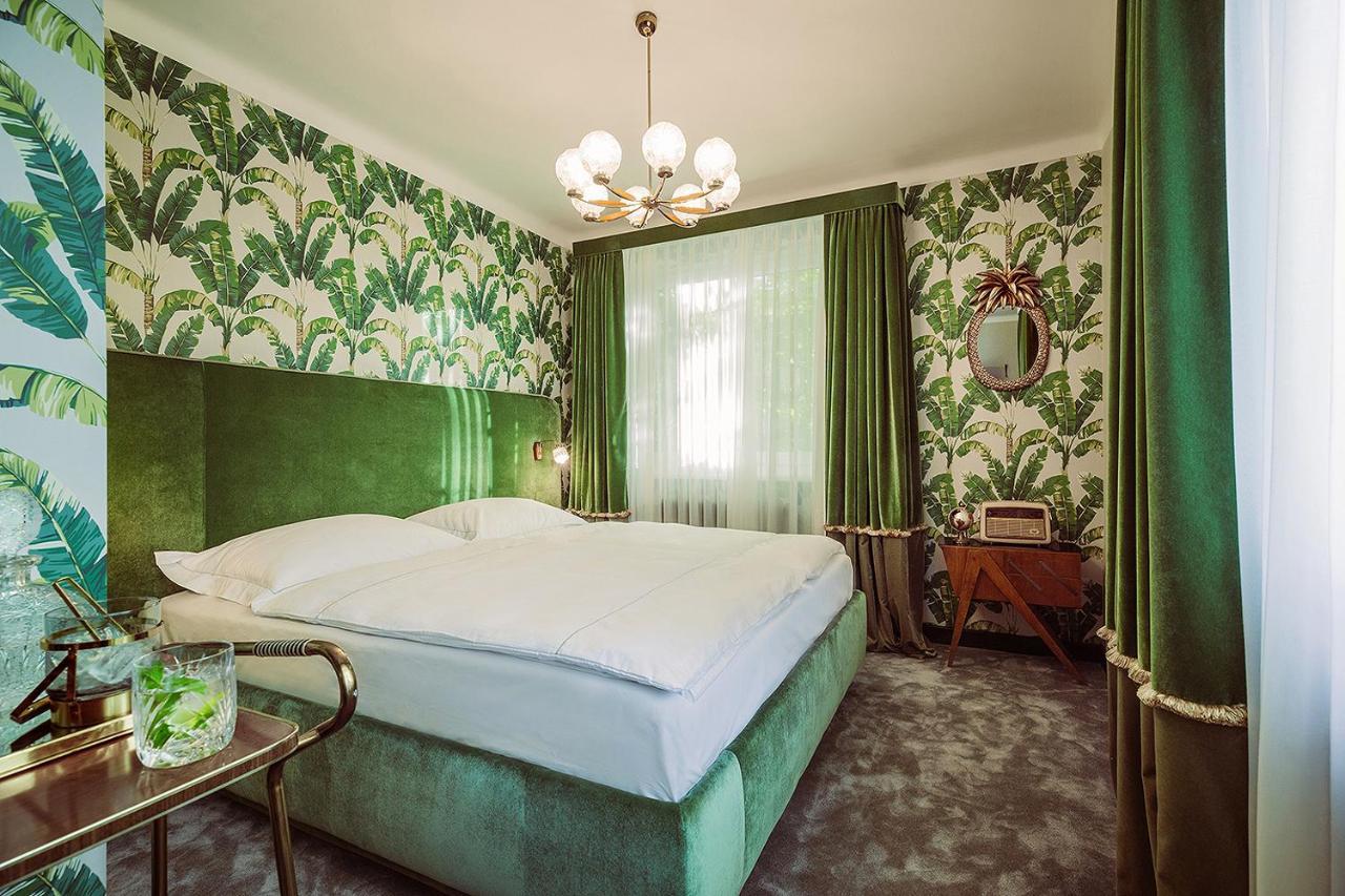 Fernblick Hotell Sankt Corona am Wechsel Exteriör bild